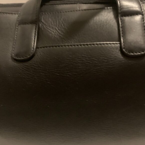 RARE! Kenneth Cole New York Vintage Black Leather Doctor-Style Satchel - Picture 8 of 14